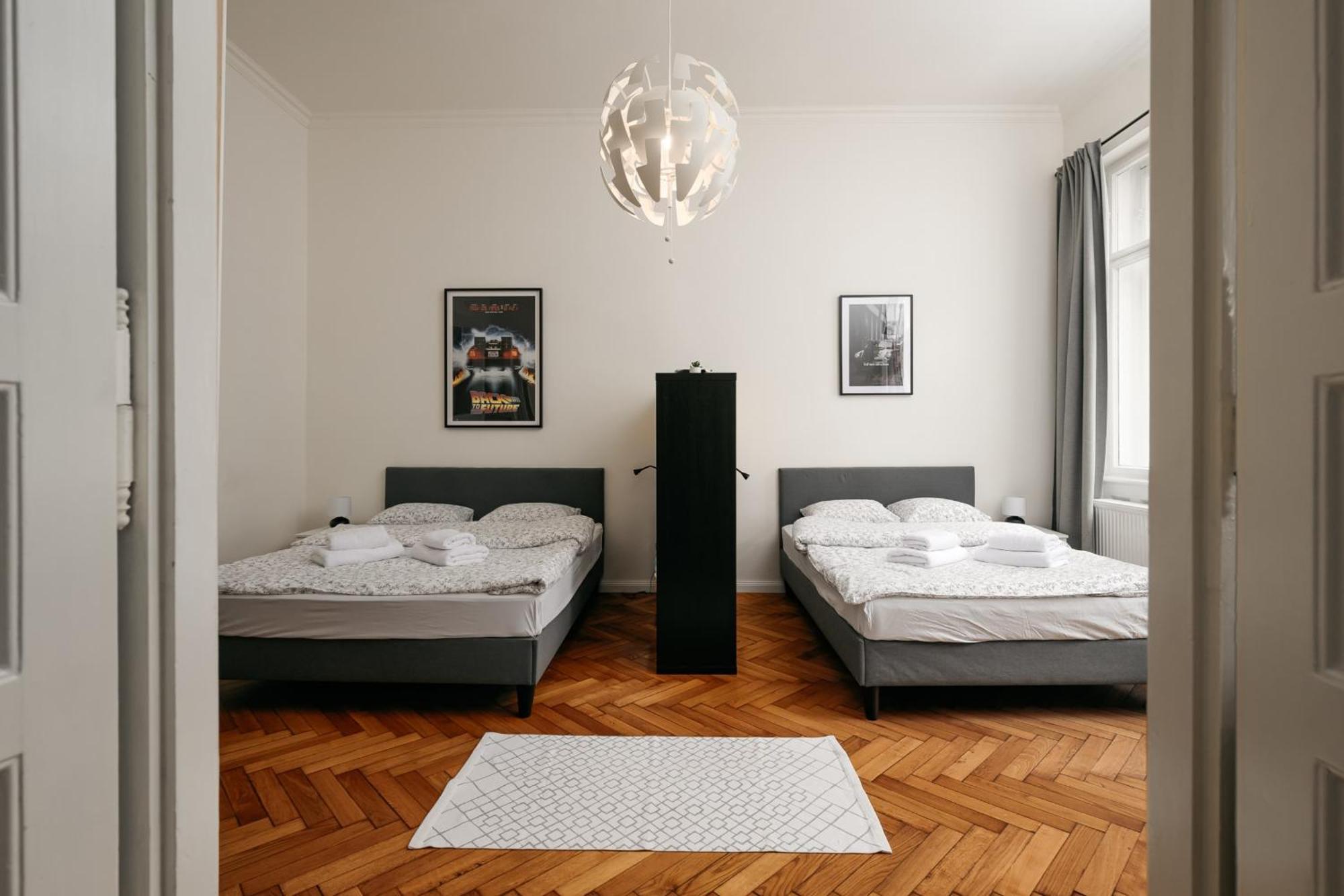Comfortable And Cosy A Few Steps From Dancing House And Naplavka Dance Appartamento *