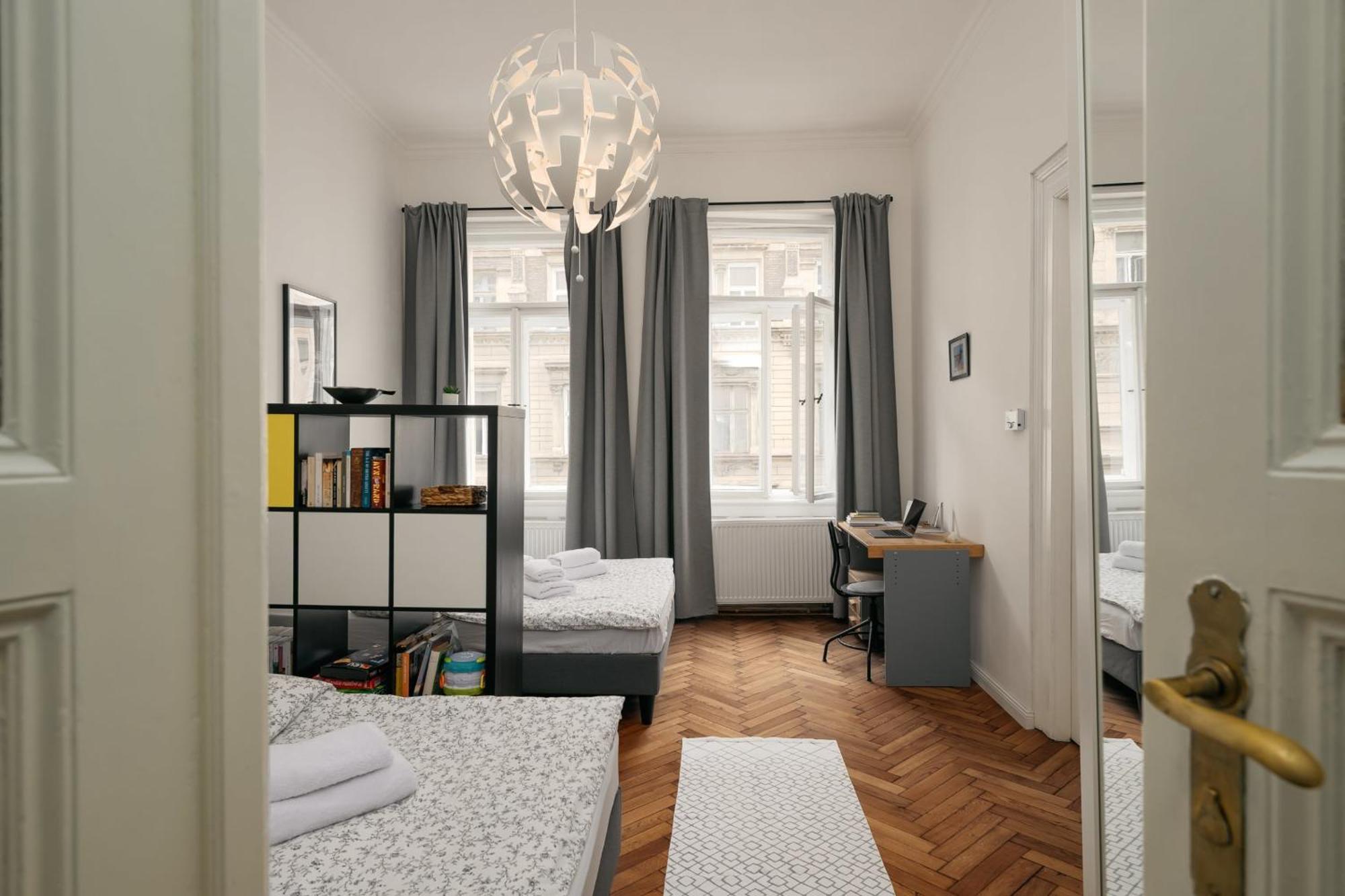 Comfortable And Cosy A Few Steps From Dancing House And Naplavka Dance Appartamento Praga