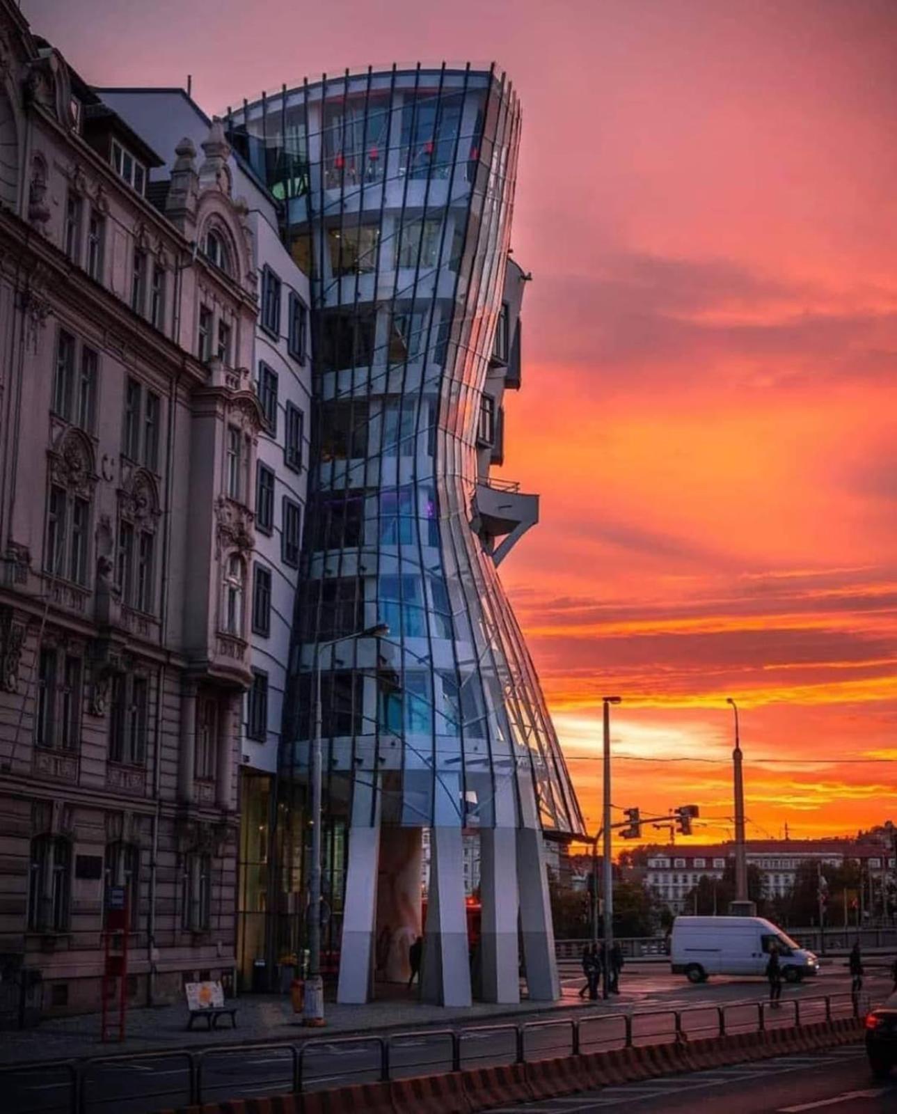Comfortable And Cosy A Few Steps From Dancing House And Naplavka Dance * Praga